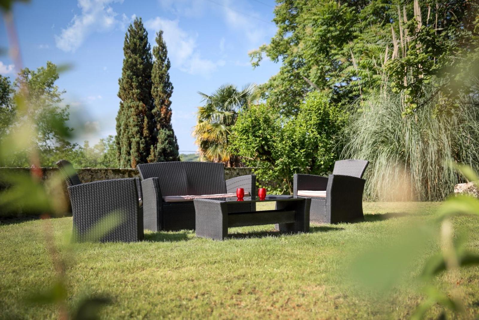 Boutique-Hotel Restaurant L'Atelier D'Epicure Logis Castels Екстер'єр фото